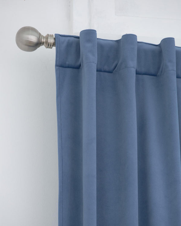 Samtvorhang Meeresblau